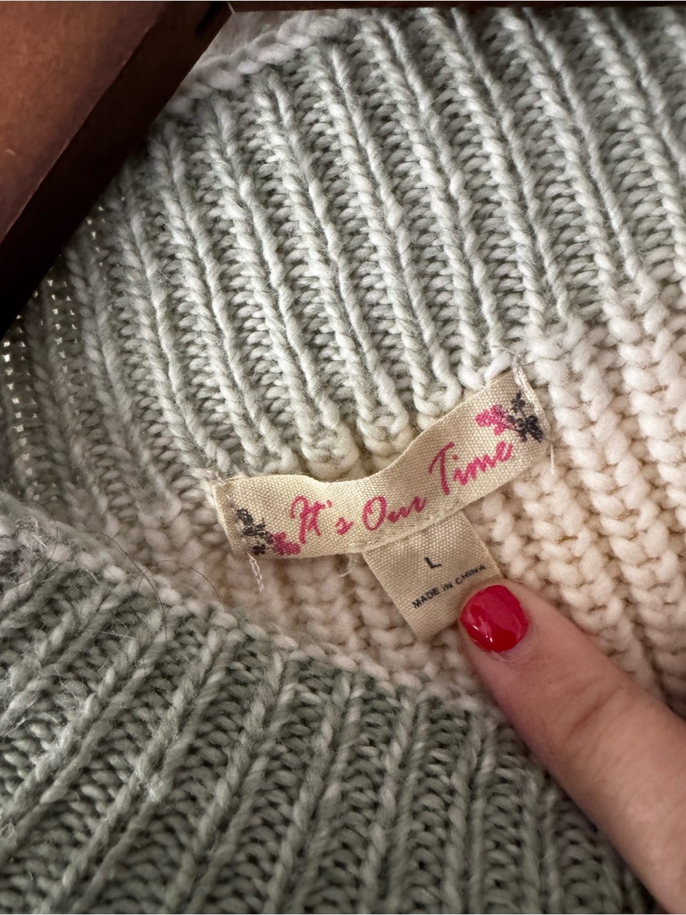 Cozy Sage Green Cream Lantern Sleeve Ribbed Cropped Sweater Statement Sleeve
L - Picture 7 of 15